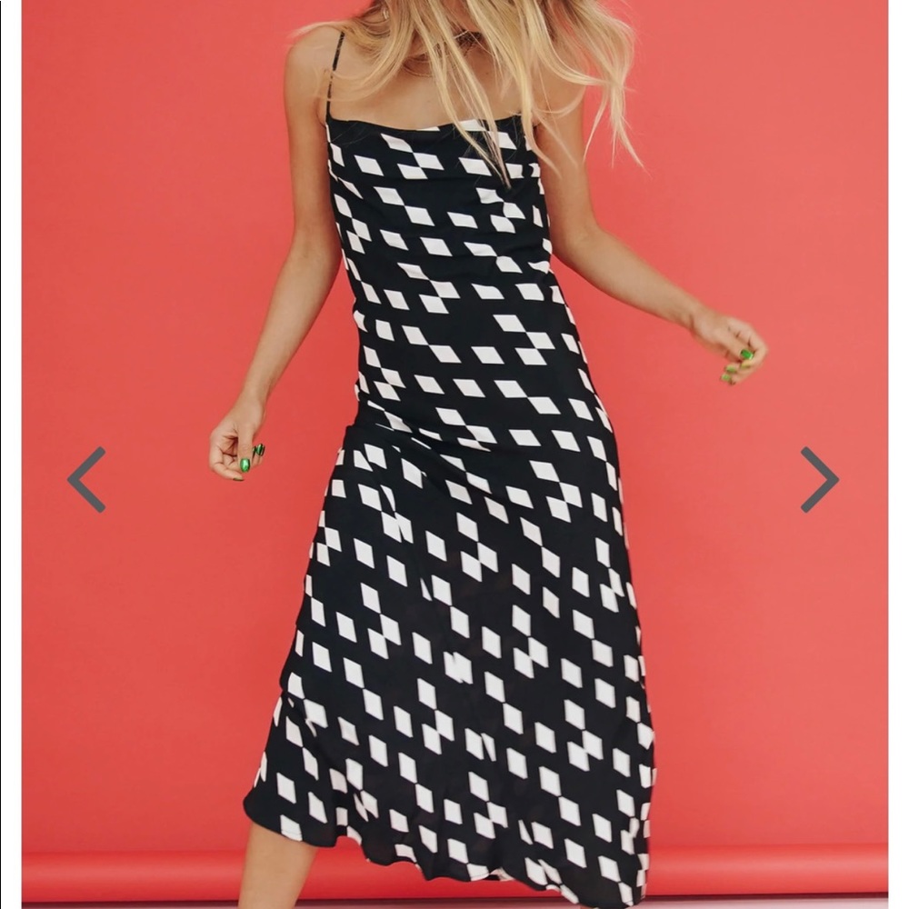 BRAND NWT VRG GRL Mi Amor Bias Cut Midi Dress